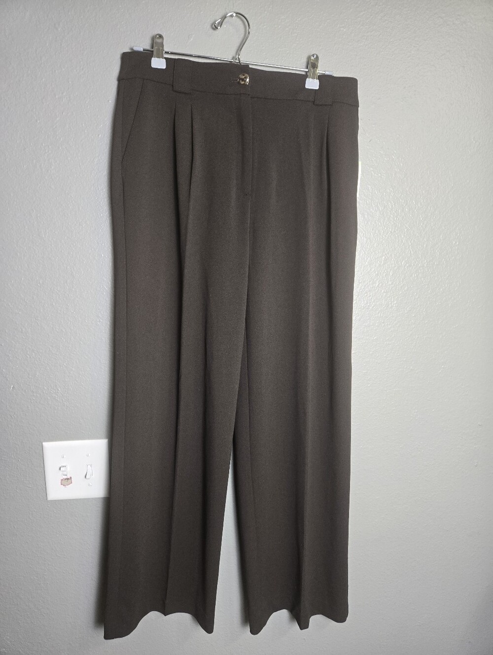Anne Klein High Rise Wide Leg Pants In Chocolate Brown Color Size 8